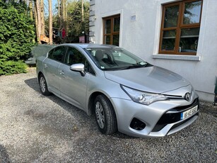 2016 - Toyota Avensis Manual