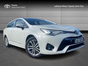 2016 - Toyota Avensis Manual