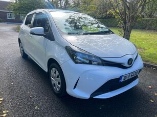 2016 - Toyota Vitz Automatic