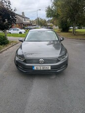 2016 - Volkswagen Passat Manual