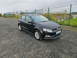 2016 - Volkswagen Polo Manual