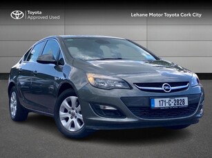 2017 - Opel Astra Manual