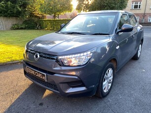 2017 - SsangYong Tivoli Manual