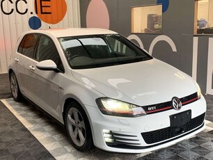 2017 - Volkswagen Golf Automatic