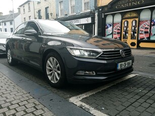 2018 - Volkswagen Passat Manual