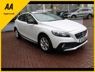 2018 - Volvo V40 Automatic