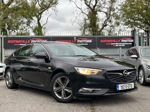 2019 - Opel Insignia Manual