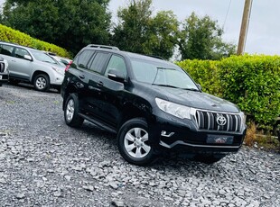 2019 - Toyota Land Cruiser Manual