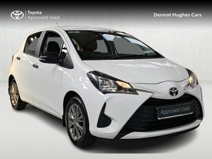 2019 - Toyota Yaris Manual