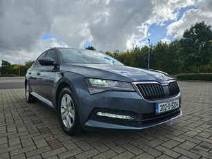 2020 - Skoda Superb Manual