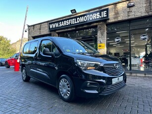 2021 - Opel Combo Manual