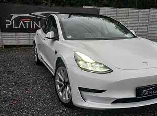 2021 - Tesla Model 3 Automatic