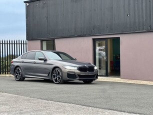 2022 - BMW 5-Series Automatic