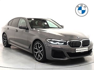 2022 - BMW 5-Series Automatic