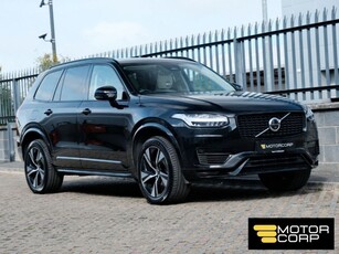 2022 - Volvo XC90 Automatic