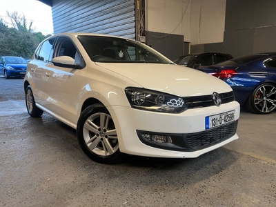 2013 - Volkswagen Polo Automatic