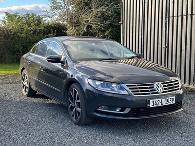 2014 - Volkswagen CC Manual