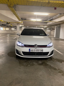 2014 - Volkswagen Golf Automatic