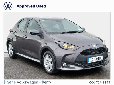 2021 - Toyota Yaris Manual