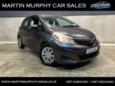 2013 (132) Toyota Yaris