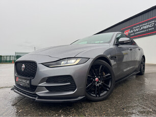 JAGUAR XE