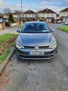 2017 - Volkswagen Golf Manual