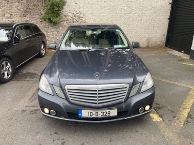 2010 - Mercedes-Benz E-Class Automatic