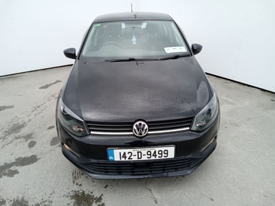 2014 - Volkswagen Polo Manual