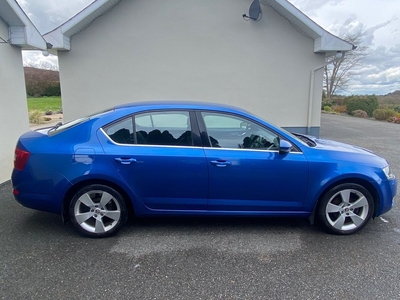 2016 - Skoda Octavia Manual