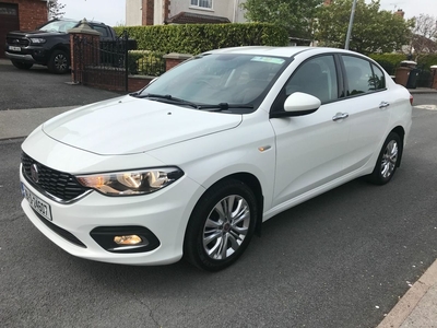 2018 - Fiat Tipo Manual