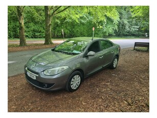 2011 (11) Renault Fluence