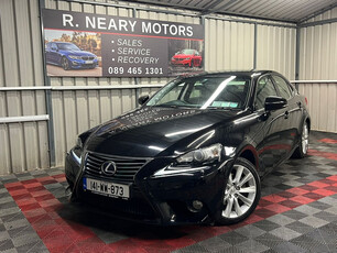 LEXUS IS 300 H