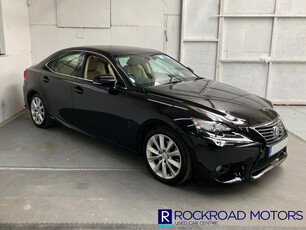 LEXUS IS 300 H