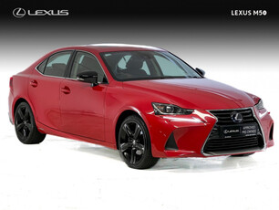 LEXUS IS 300 H