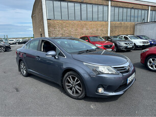 TOYOTA AVENSIS