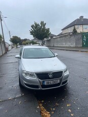 2006 - Volkswagen Passat Manual