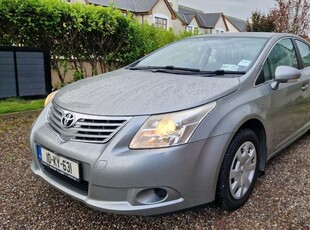 2010 - Toyota Avensis Manual