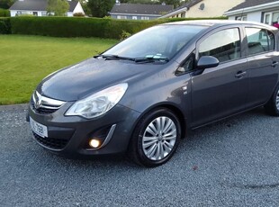 2011 - Vauxhall Corsa ---