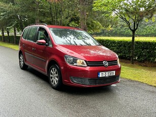 2011 - Volkswagen Touran Manual