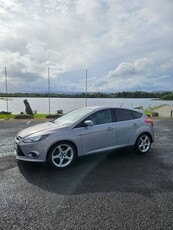 2012 - Ford Focus Manual