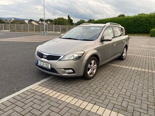 2012 - Kia Ceed Manual