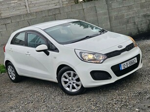 2012 - Kia Rio Manual