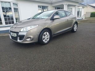 2012 - Renault Megane Manual