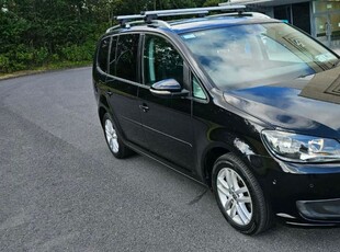 2012 - Volkswagen Touran Manual