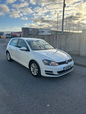 2013 - Volkswagen Golf Manual