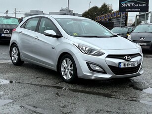 2014 - Hyundai i30 Manual