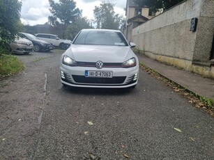 2014 - Volkswagen Golf Automatic