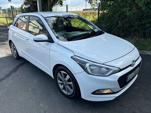 2015 - Hyundai i20 Manual