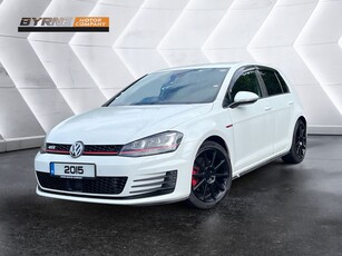 2015 - Volkswagen Golf Automatic