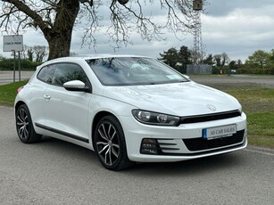 2015 - Volkswagen Scirocco Manual